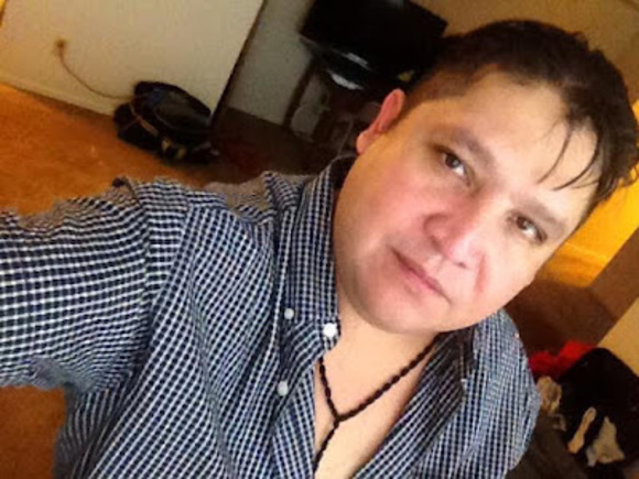 Meet your Posher, Ruben - Picture 1 of 1